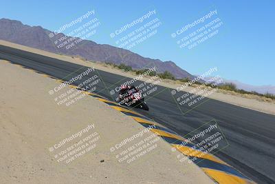 media/Jan-22-2023-CVMA (Sun) [[66d43cdebf]]/Race 10 Formula Lightweight Twins Shootout/